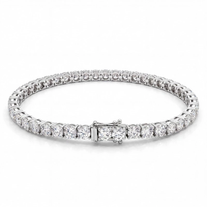 White Gold Classic Round Lab Diamond Tennis Bracelet Close Up