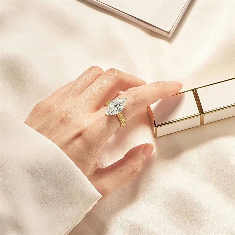 Solitaire Marquise Lab Diamond Vine Engraved Ring Wearing Effect