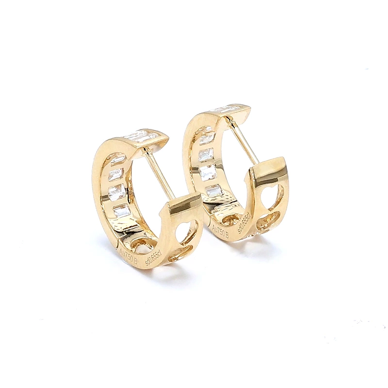 18K yellow gold huggie earrings