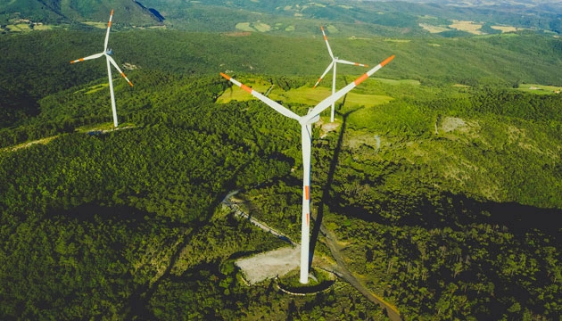 Yiyang Wind: 940 million kWh / year