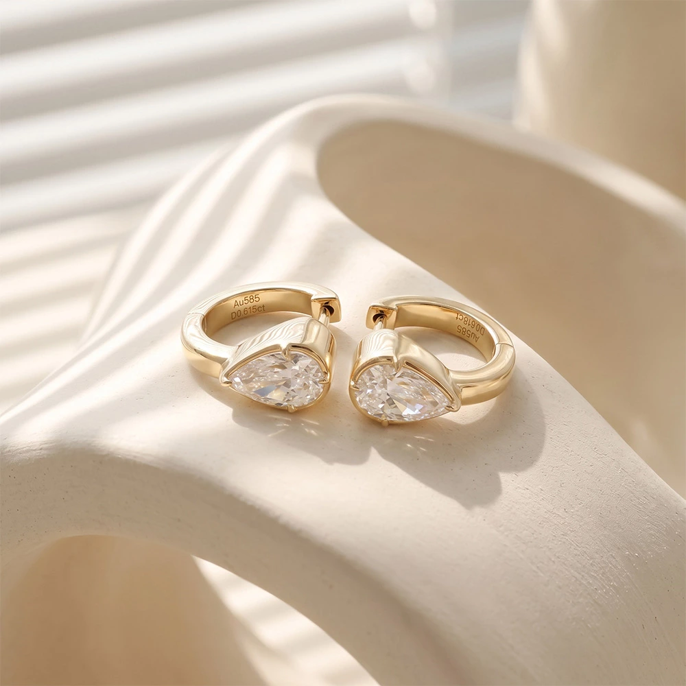 Pear Lab Diamond Solitaire Hoop Earrings Details