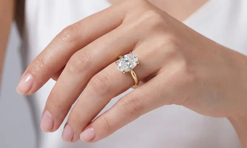 4 prong oval cut custom lab diamond engagement ring