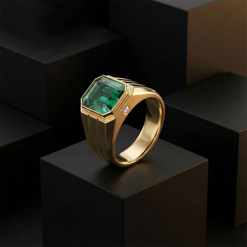 Men's 18K Gold Emerald Bezel Signet Ring Close Up